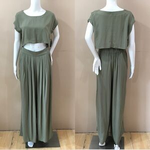 Hunter&Brown Two Piece Set Crop Top Wide Leg Pleated Pants Womens XS/S New